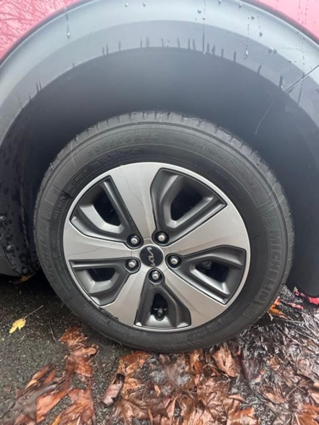 Used 2022 Kia Niro LX SUV