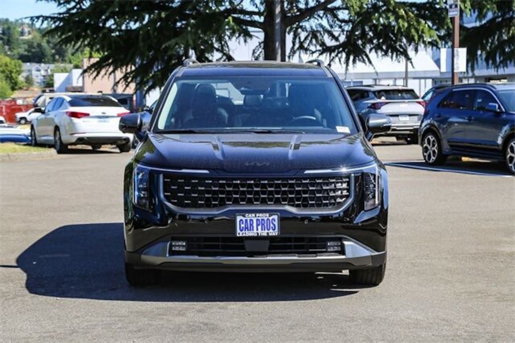 New 2026 Kia Carnival SX Van Passenger Van