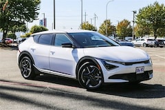 2025 Kia EV6 Light SUV