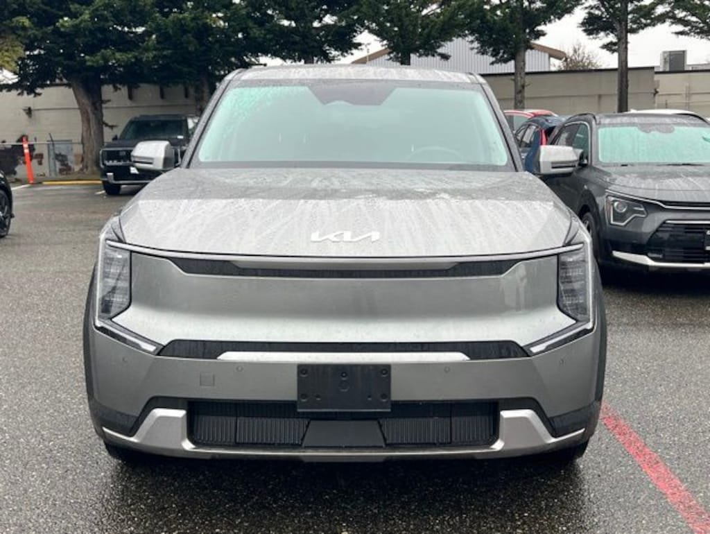 Certified 2024 Kia EV9 Light SUV