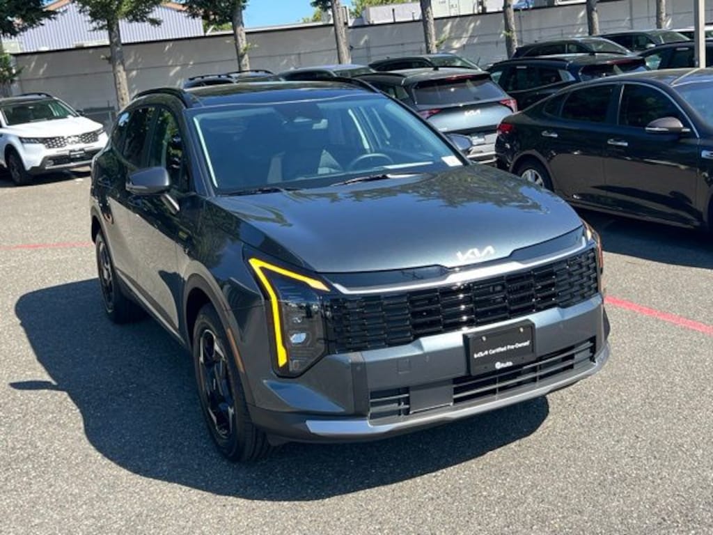 Used 2026 Kia Sportage Hybrid EX SUV