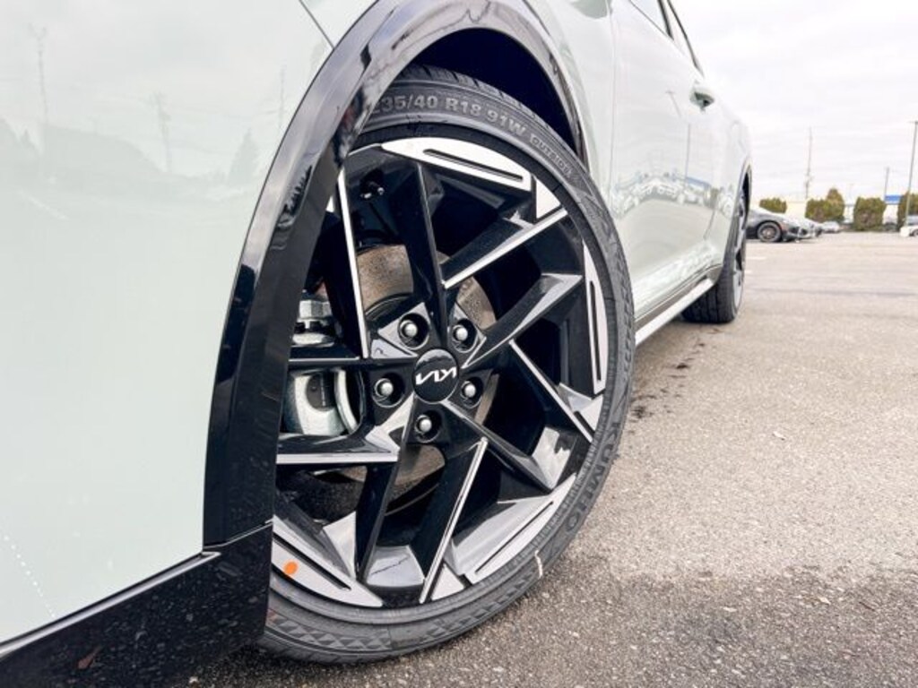 New 2025 Kia K4 GT-Line Sedan