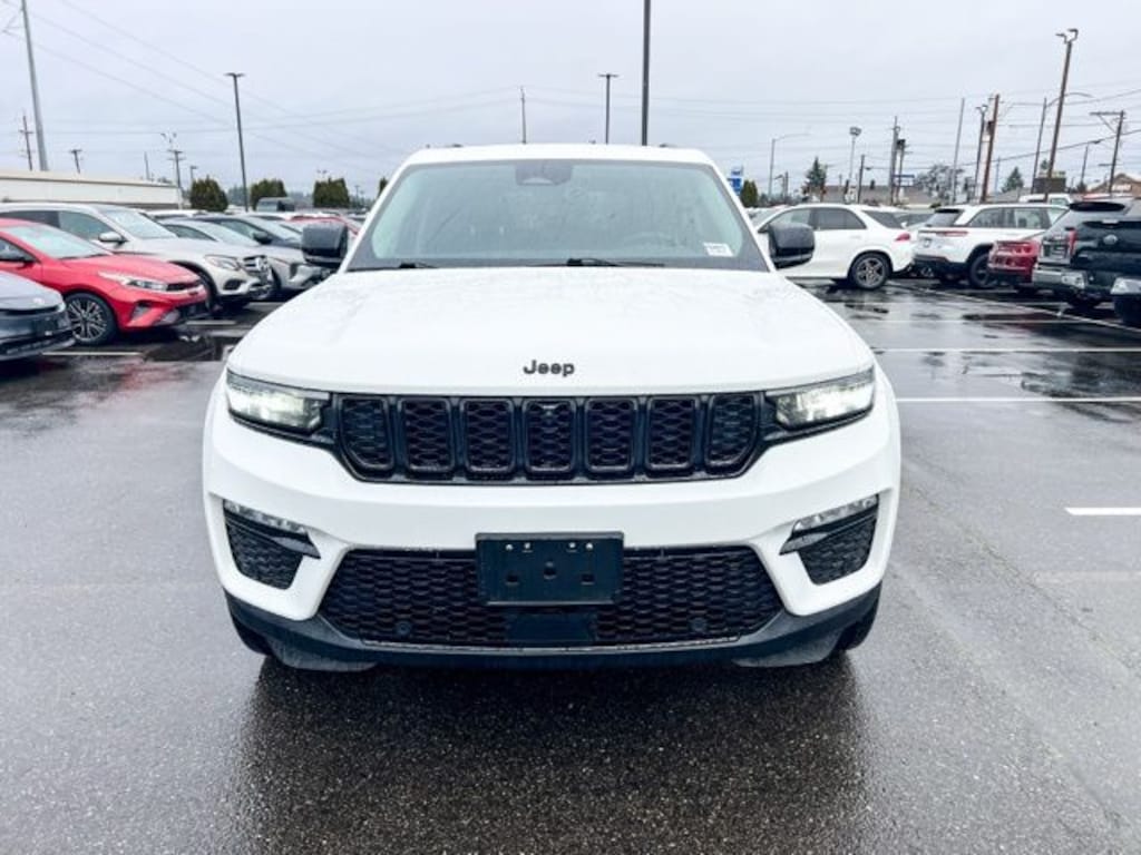 Used 2023 Jeep Grand Cherokee Limited SUV
