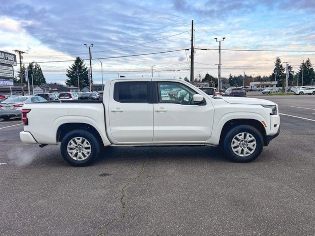 Used 2023 Nissan Frontier SV Truck Crew Cab