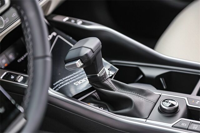 2025 Kia Sorento S - Photo 14