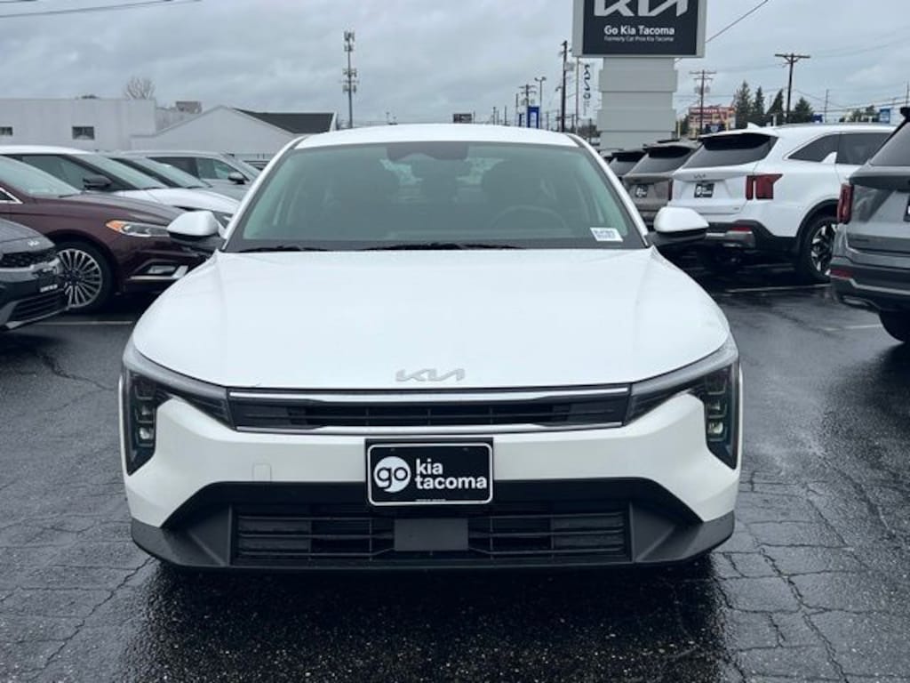 Certified 2025 Kia K4 LXS Sedan