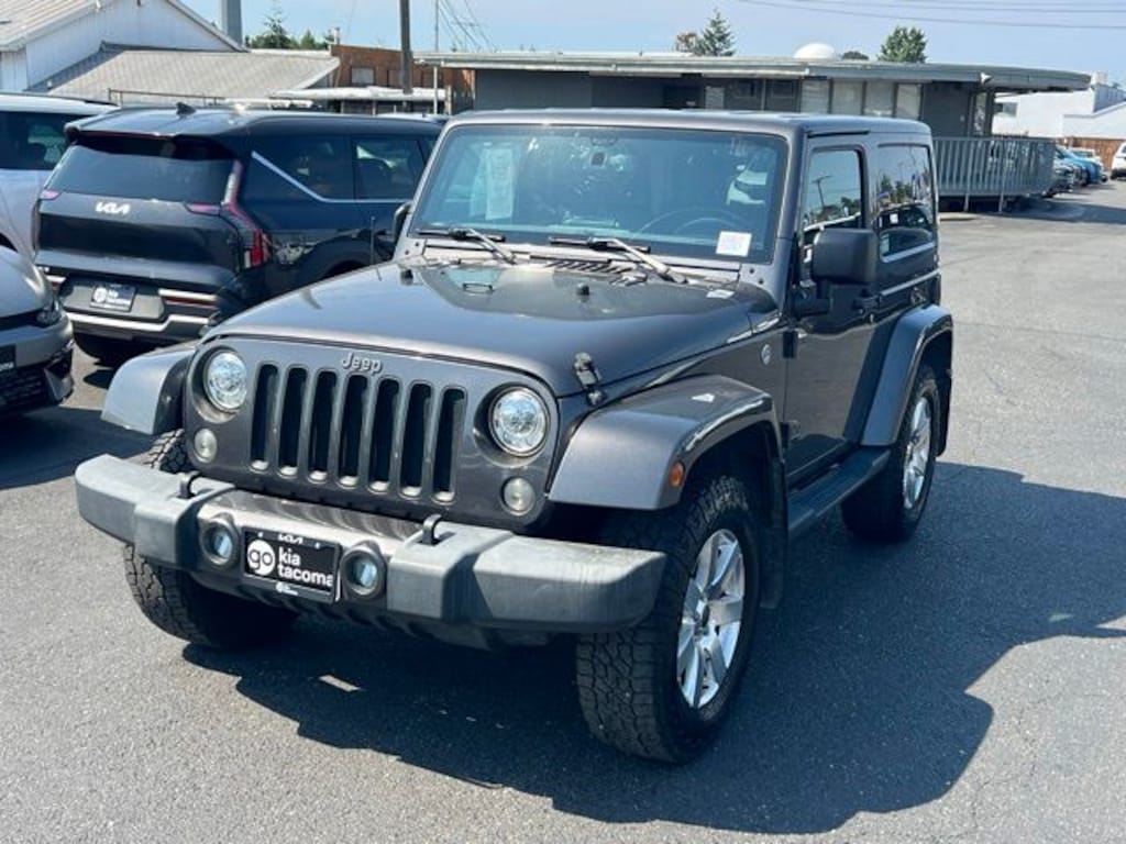 Used 2018 Jeep Wrangler JK Sahara 4x4 SUV