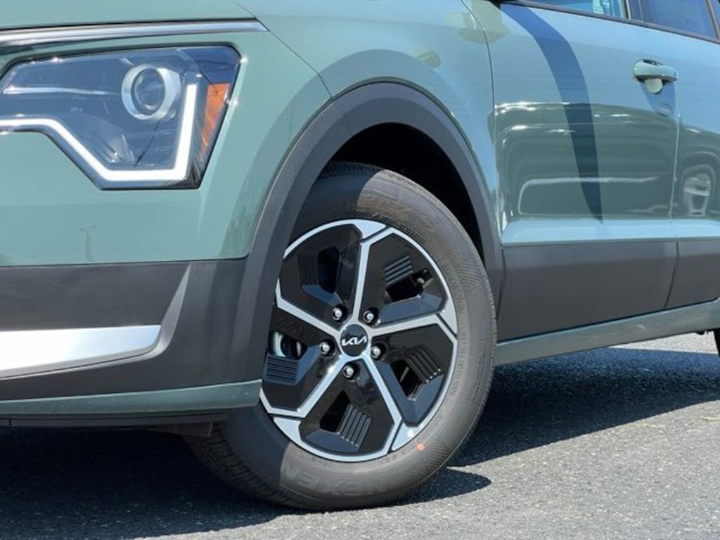 New 2026 Kia Niro EX SUV