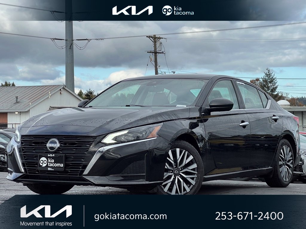 2025 Nissan Altima