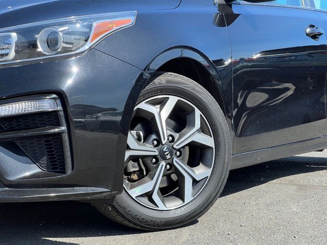 Used 2021 Kia Forte LXS with VIN 3KPF24AD9ME342332 for sale in Tacoma, WA