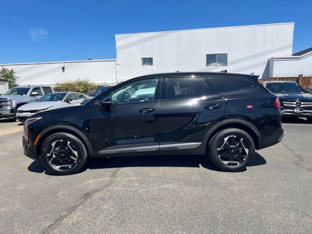 Certified 2026 Kia Sportage Hybrid S SUV