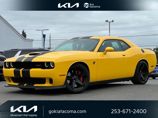 2017 Dodge Challenger SRT Hellcat's photo
