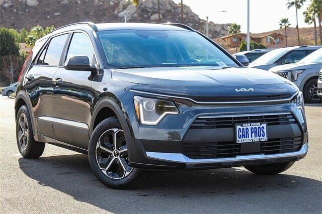 2025 Kia Niro EX's photo