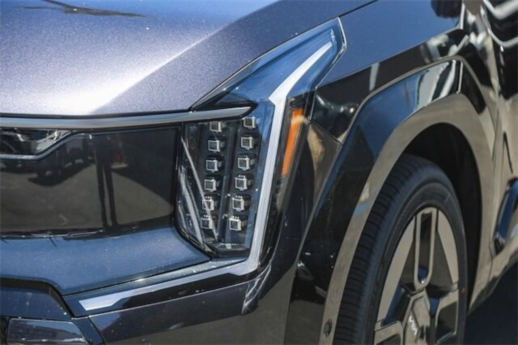 New 2026 Kia EV9 GT-Line SUV