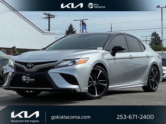 2020 Toyota Camry 2.5 Auto XSE's photo