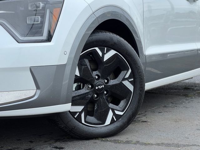 Certified 2024 Kia Niro Wave with VIN KNDCT3L1XR5118177 for sale in Tacoma, WA