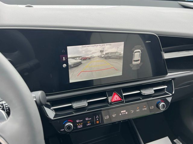 2025 Kia Niro SX Touring - Photo 25