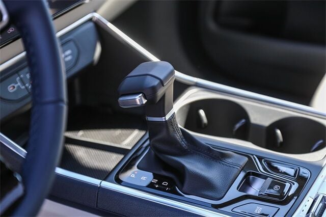 2026 Kia Carnival SX - Photo 18