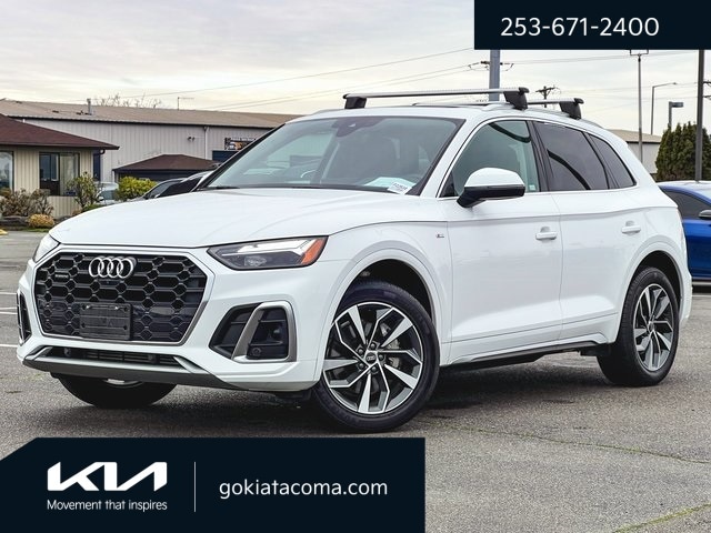 2023 Audi Q5 Premium Plus's photo