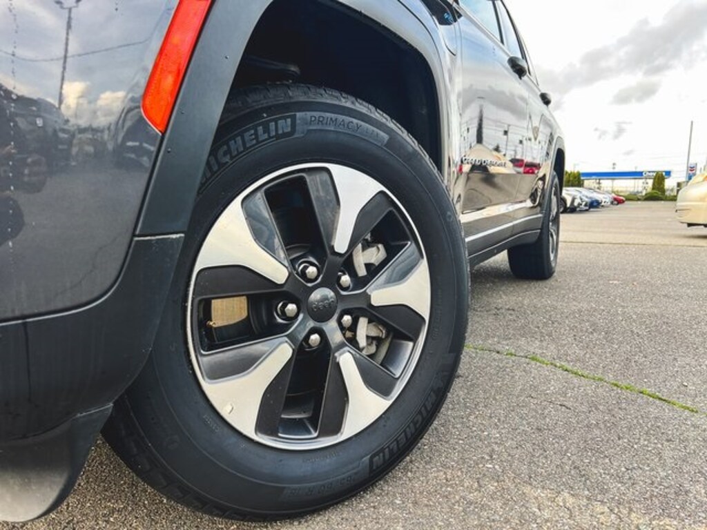 Used 2024 Jeep Grand Cherokee 4xe Base SUV