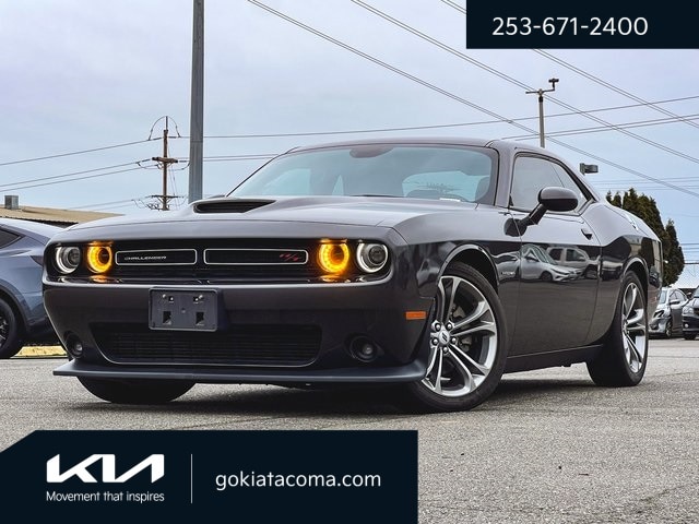 2022 Dodge Challenger R/T's photo