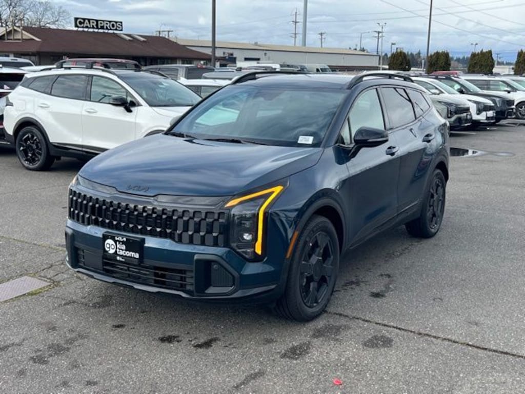 New 2026 Kia Sportage Plug-In Hybrid X-Line SUV