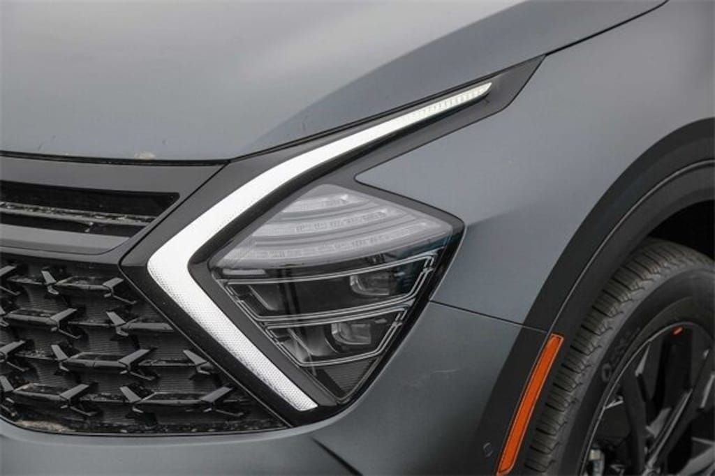 New 2025 Kia Sportage Plug-In Hybrid X-Line Prestige SUV