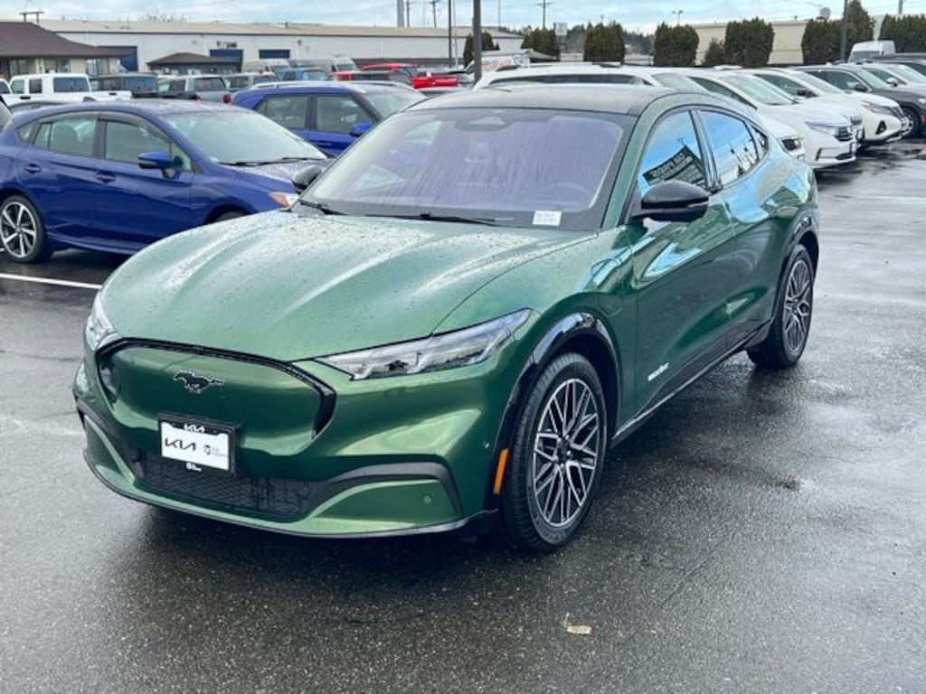 Used 2024 Ford Mustang Mach-E Premium SUV