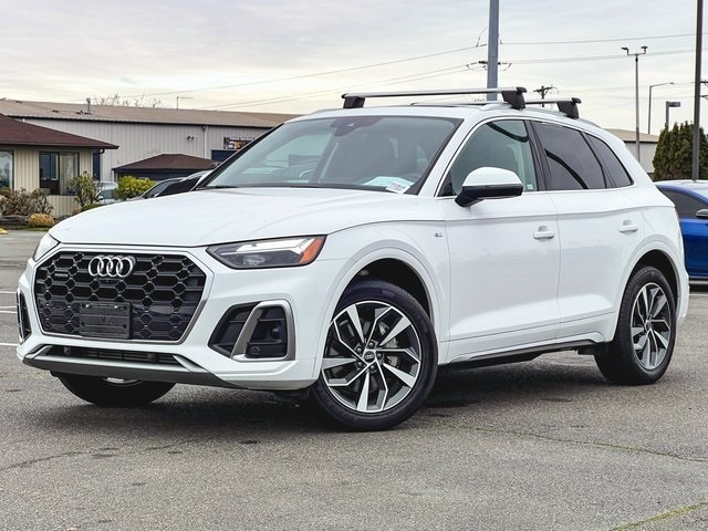 2023 Audi Q5 Premium Plus's photo