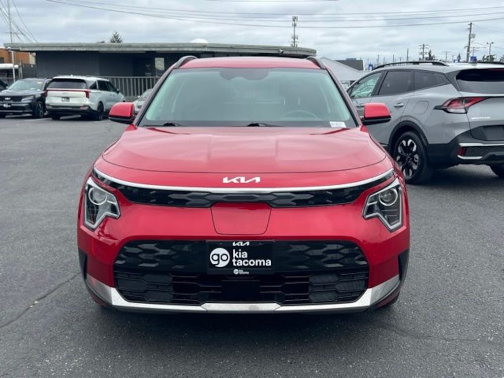 Certified 2025 Kia Niro EV Wind SUV