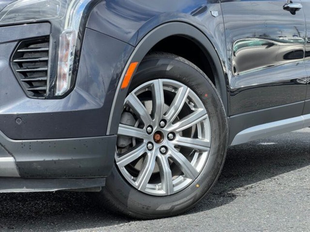 Used 2023 CADILLAC XT4 Premium Luxury SUV