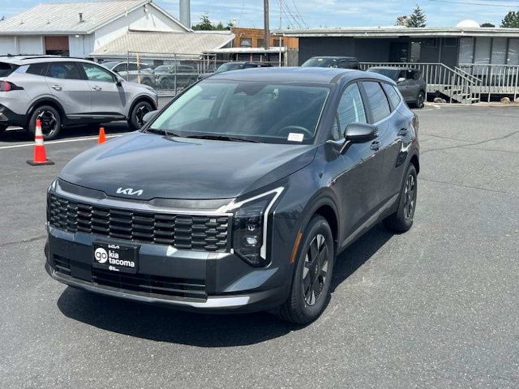 New 2026 Kia Sportage Hybrid LX SUV