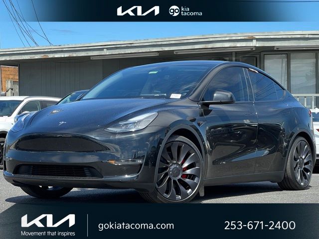 2025 Tesla Model Y