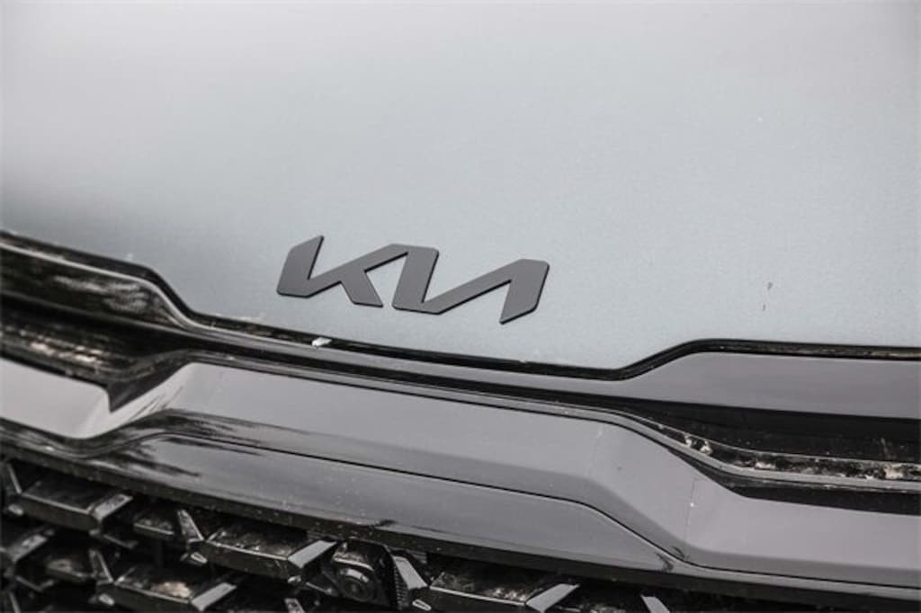 New 2025 Kia Sportage Plug-In Hybrid X-Line Prestige SUV