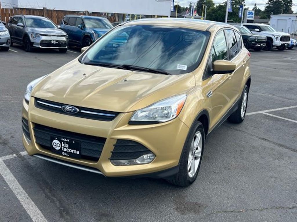 Used 2014 Ford Escape SE SUV