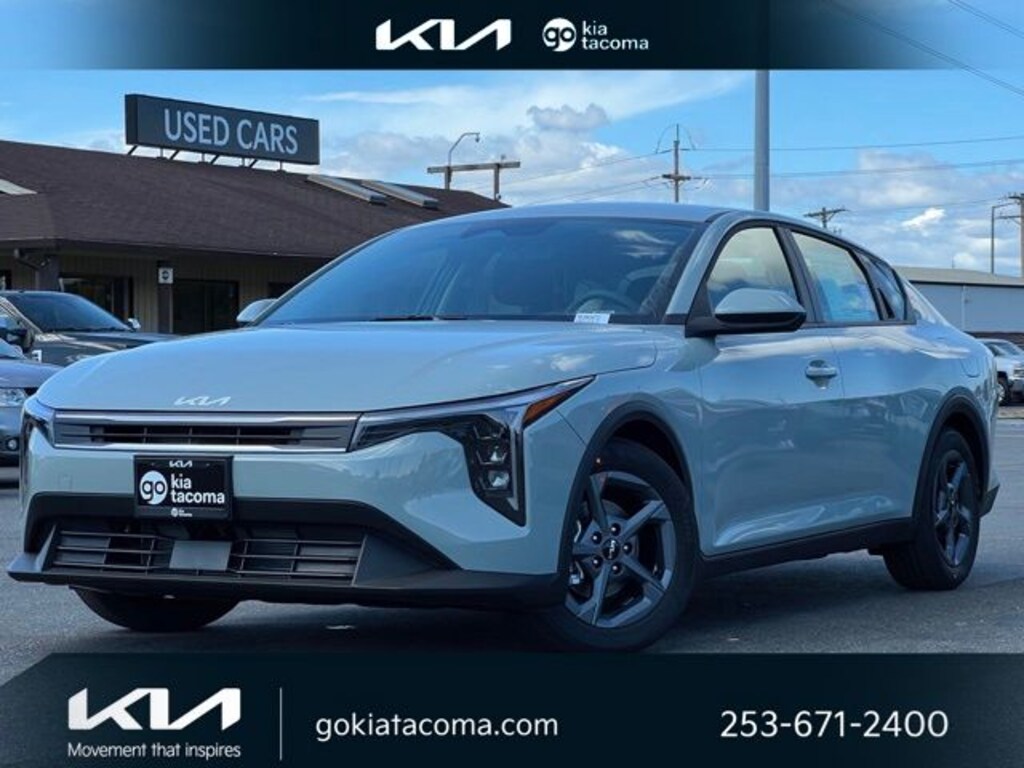 New 2026 Kia K4 LXS Sedan
