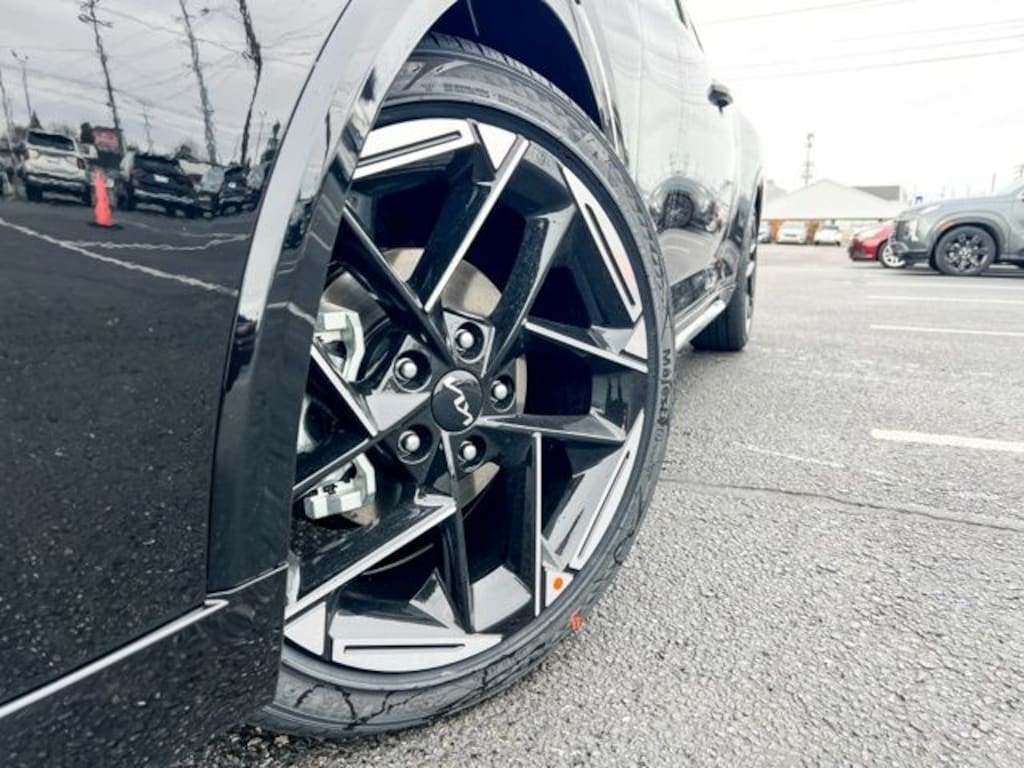 New 2025 Kia K4 GT-Line Sedan