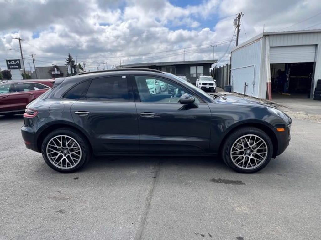 Used 2017 Porsche Macan S SUV
