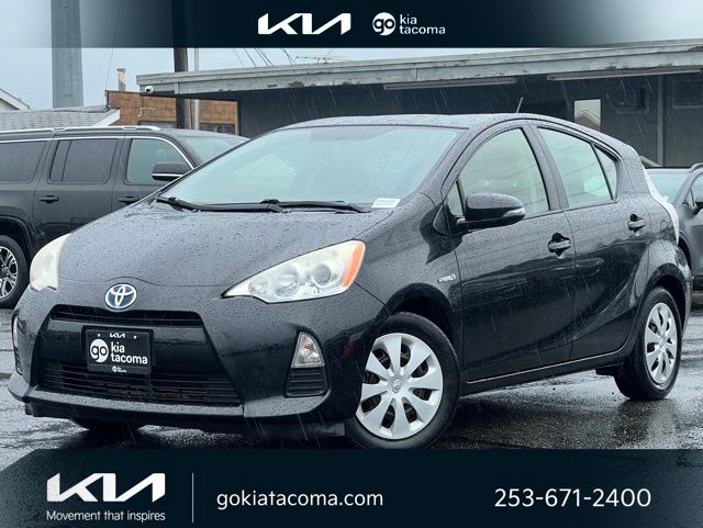 2013 Toyota Prius c Three