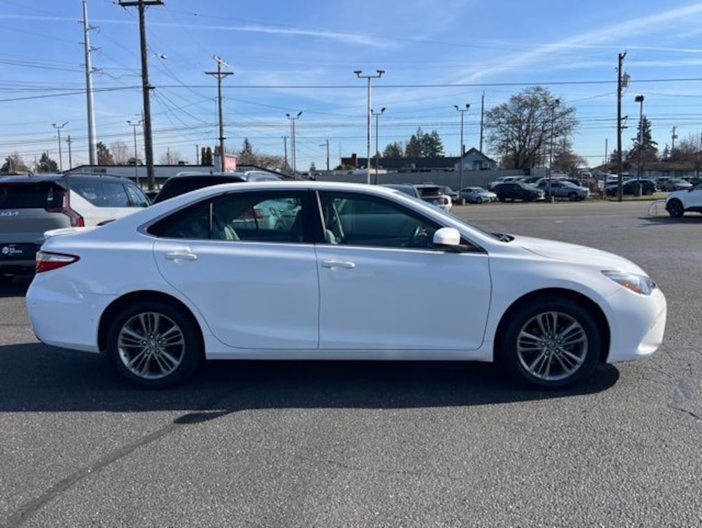 Used 2017 Toyota Camry Sedan