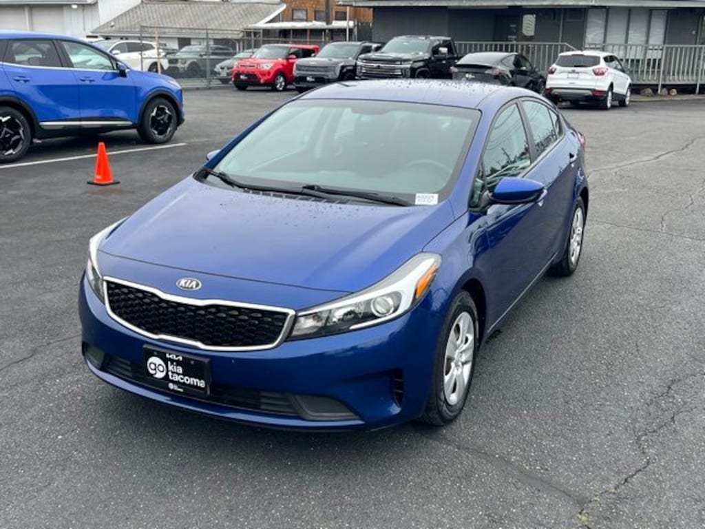 Used 2017 Kia Forte LX Sedan