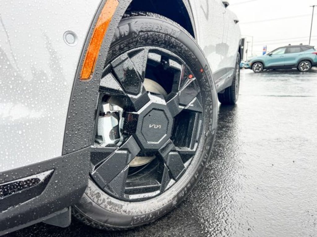 New 2026 Kia Sportage Plug-In Hybrid X-Line Prestige SUV