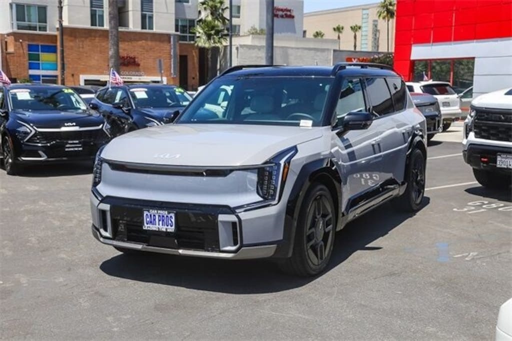 New 2026 Kia EV9 GT-Line SUV