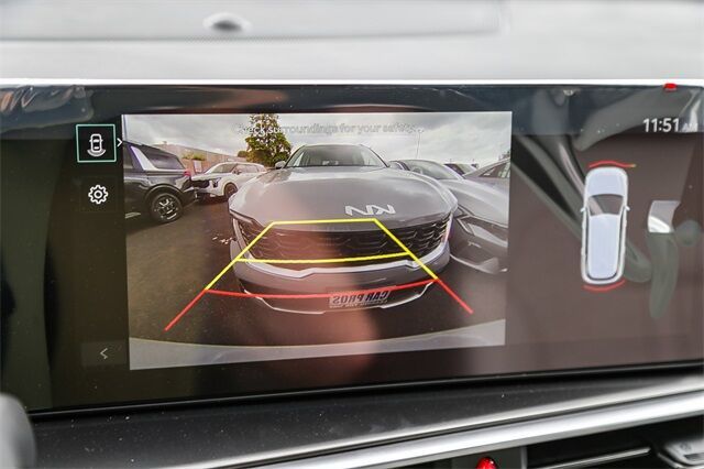 2025 Kia Sorento S - Photo 19