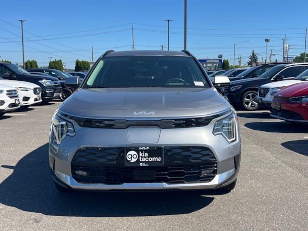 New 2026 Kia Niro EV Wave SUV