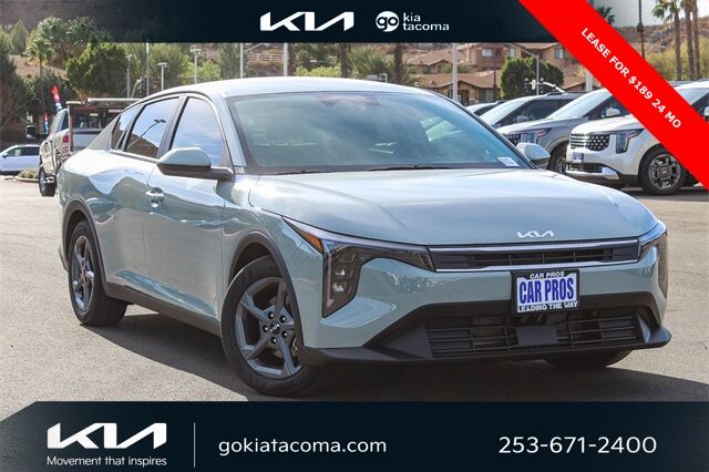 2025 Kia K4 LXS's photo