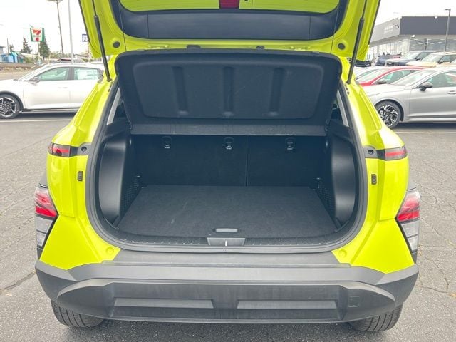 2024 Hyundai Kona SEL - Photo 12