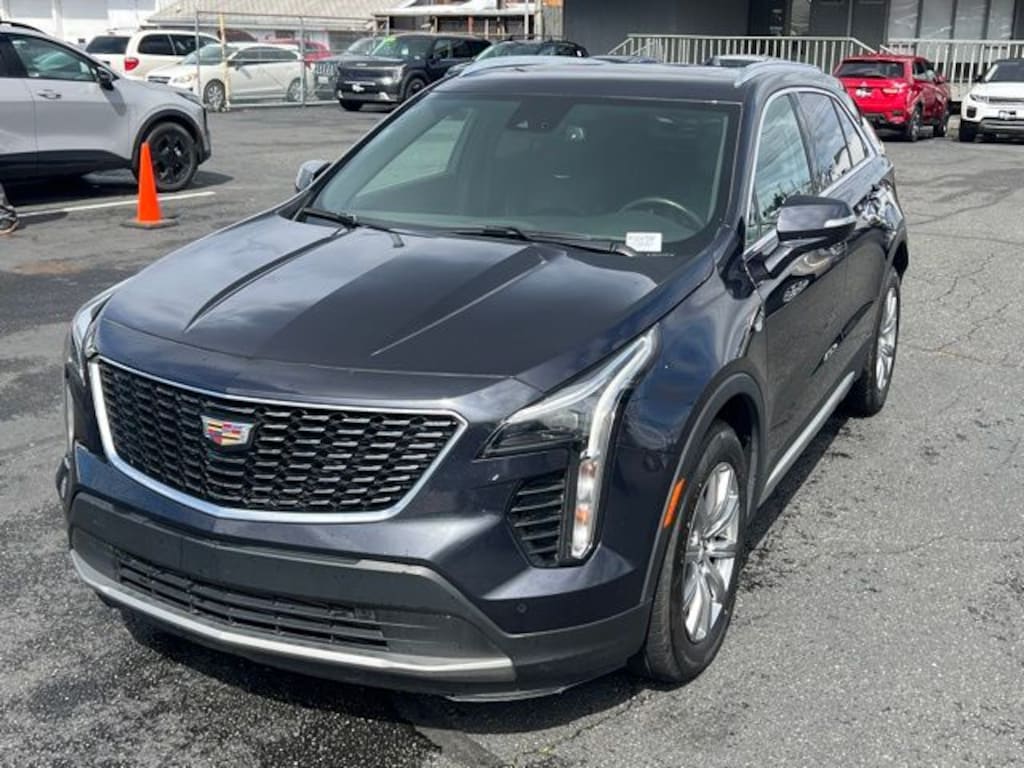 Used 2023 CADILLAC XT4 Premium Luxury SUV