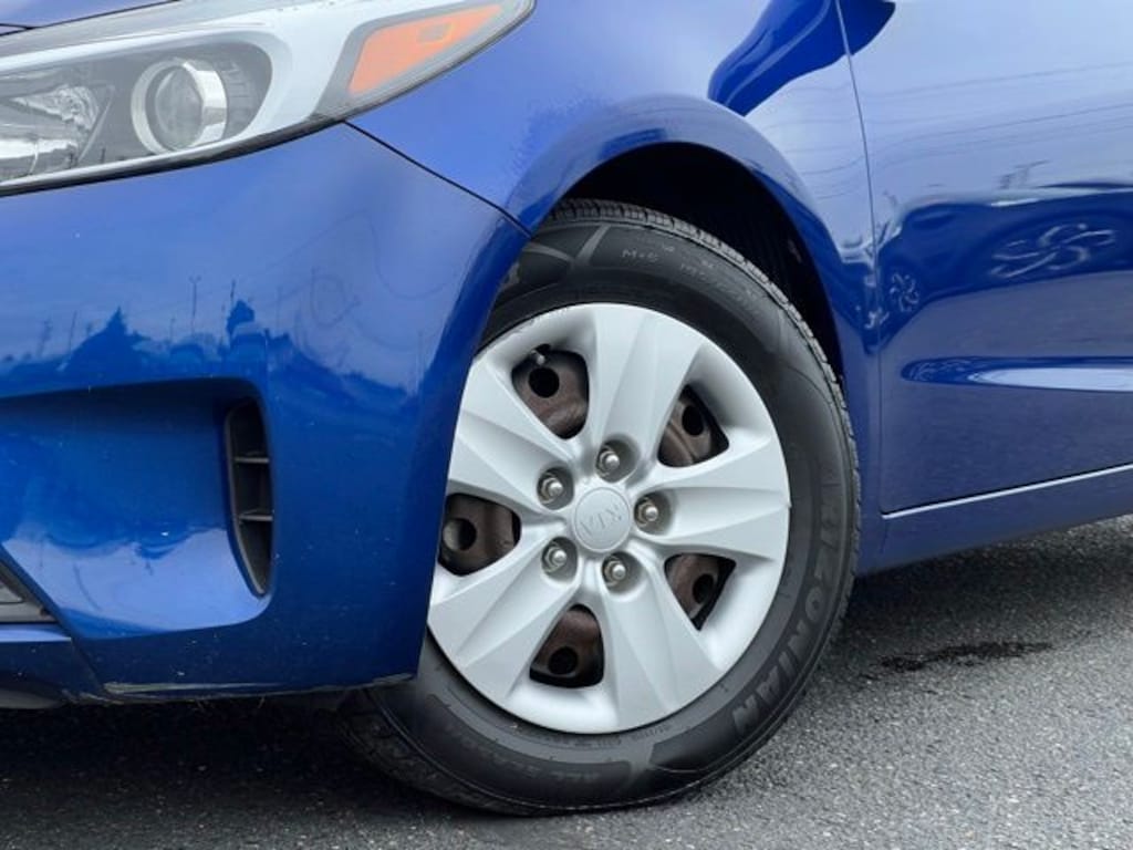 Used 2017 Kia Forte LX Sedan