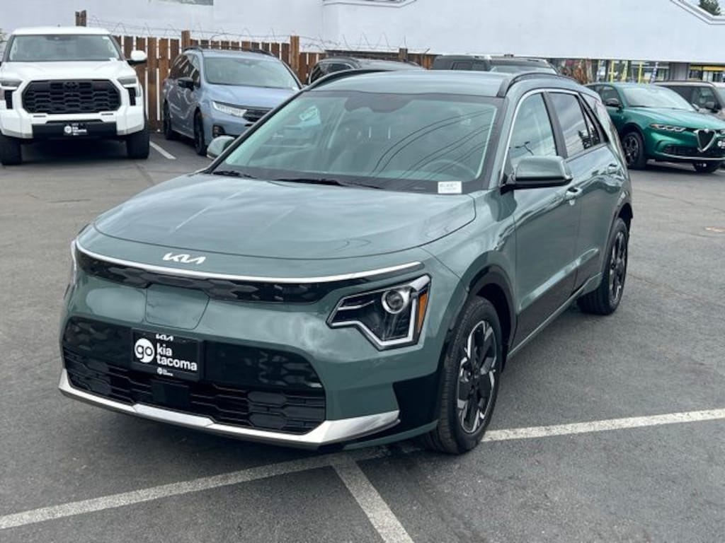 Certified 2025 Kia Niro EV Wind SUV
